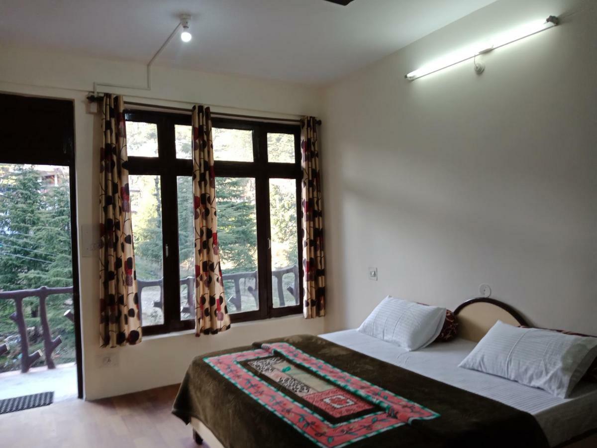 Hotel Pine Spring Dharamsala Zewnętrze zdjęcie